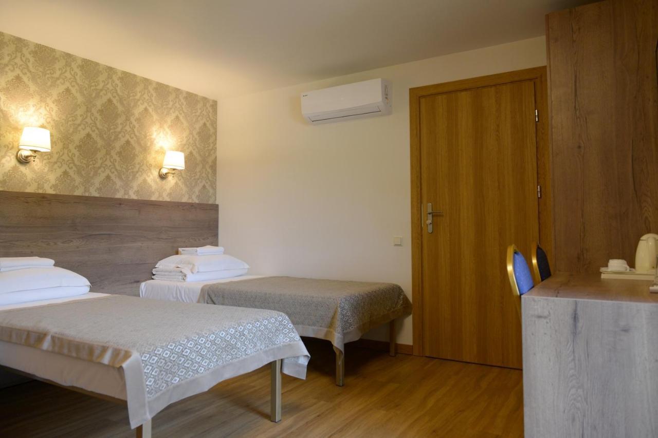 Dzukijos Dvaro "Oficina" Alytus Extérieur photo